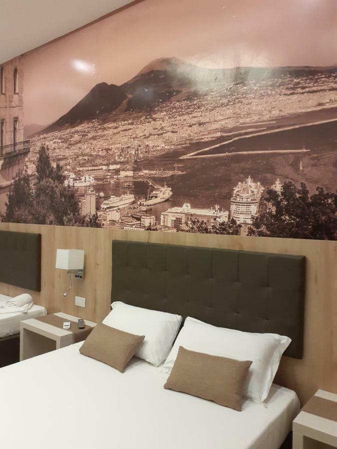 ホテル Dante Relais ナポリ エクステリア 写真